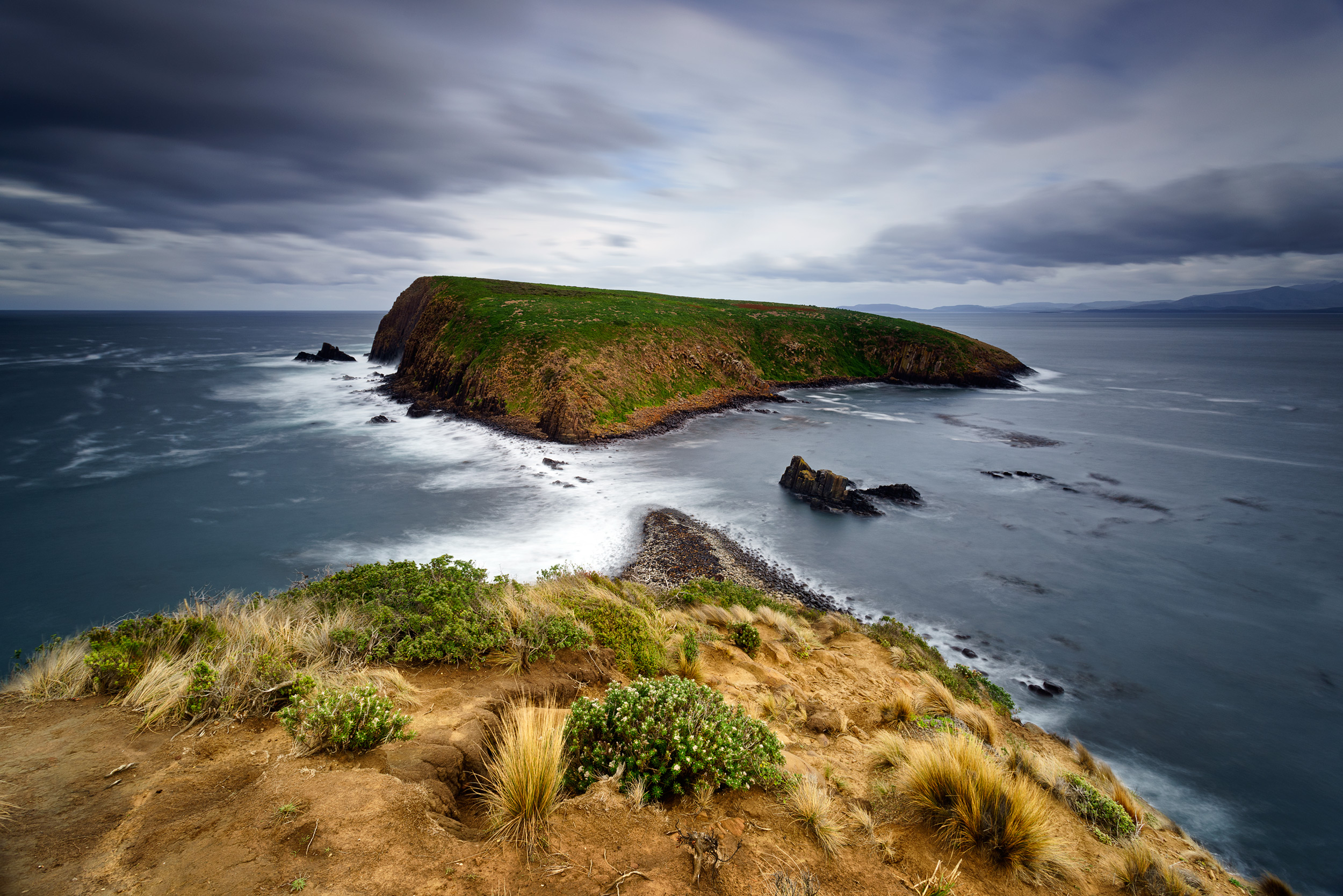 Courts Island/Courts Rocks, Bruny Island